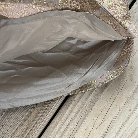 J.Crew Women's Gold Silk Blend Jacquard Printed Top Size 2 - Picture 5 of 7